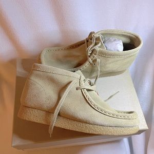 New with box Clark Wallabee shoes